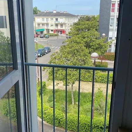 Avec Salle De Bains Commune شقة Rezé