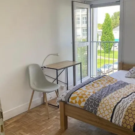 Lägenhet Avec Salle De Bains Commune